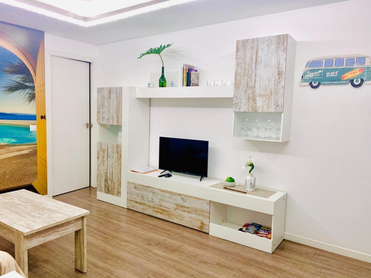 لاس بالماس دي غران كاناريا Apartamento Moderno Tipo Semisotano En Playa Las Canteras Con Wifi المظهر الخارجي الصورة